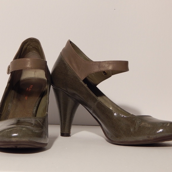 Kenneth Cole Reaction rounded heeled show in Women - Picture 1 of 5